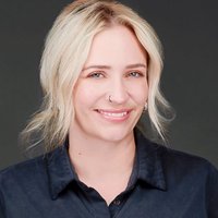 Profile photo of Courtney Lossmann